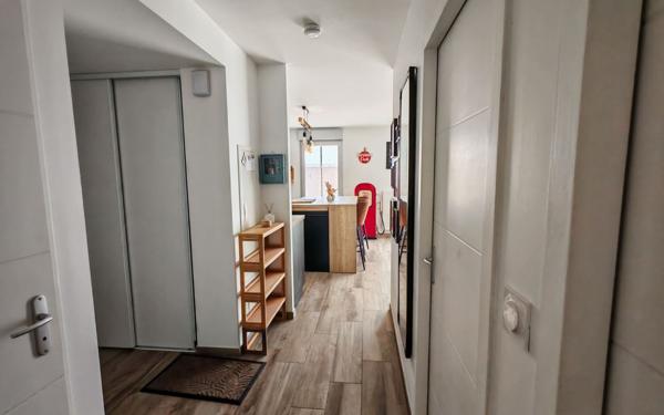 Appartement à vendre    3 pièces • 66 m2 Bezannes