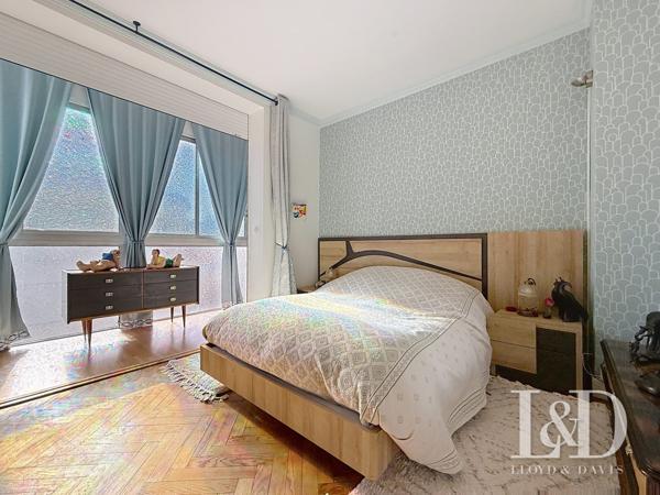 ROYAN HYPER CENTRE :  maison de ville 122 m², 3 chambres avec jardin et garage