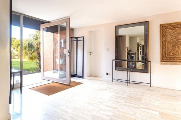 Villa d’architecte à la signature seventies