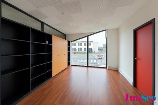 Bureaux à VENDRE