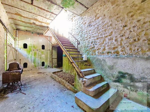 ANCIENNE MAISON BOURGEOISE