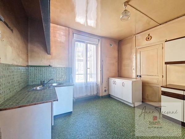 ANCIENNE MAISON BOURGEOISE