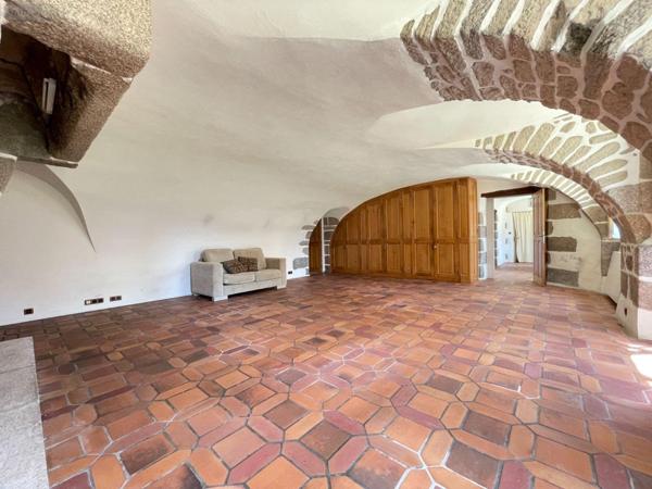 Appartement à vendre à Alençon dans l'Orne (61000), ref : 61001-56   
centre- ville