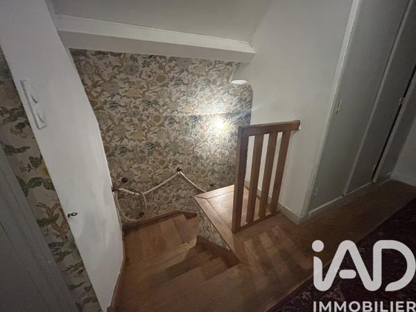 Maison à vendre 7 pièces 201 m² Châtenoy-le-Royal