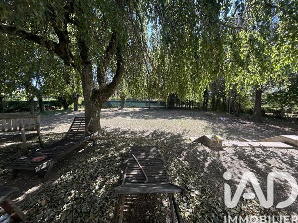 Maison à vendre 7 pièces 201 m² Châtenoy-le-Royal