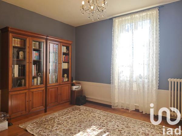 Maison à vendre 5 pièces 194 m² Savigné-sur-Lathan