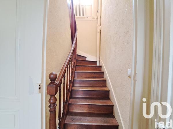 Maison à vendre 5 pièces 194 m² Savigné-sur-Lathan