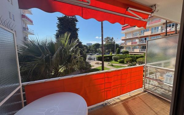 Appartement à vendre    1 pièce • 30,46 m2 Cagnes-sur-Mer