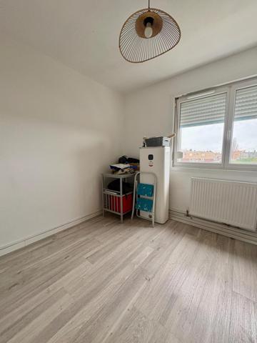 Maison à CALAIS, 62100 - 4 pièces 80m²