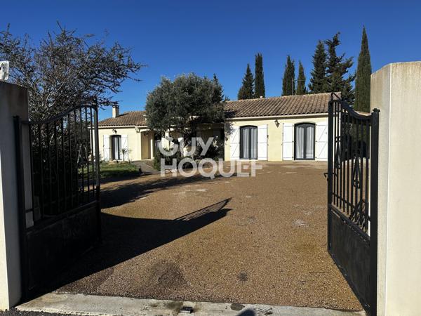 Villemoustaussou - Maison 145 m² 5 chambres, garage, piscine sur terrain 1890 m²