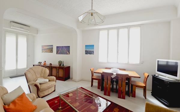 Appartement à vendre    3 pièces • 66,81 m2 Nice