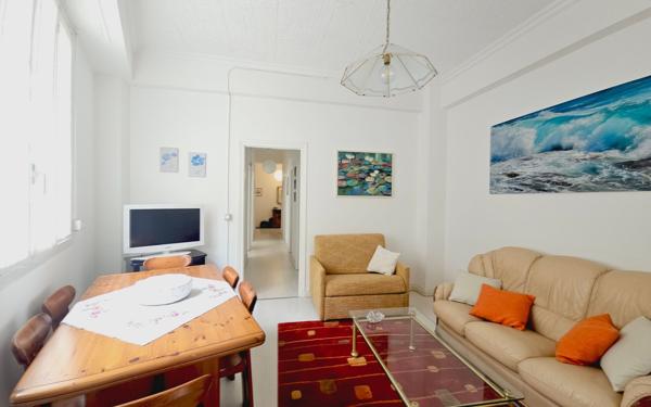 Appartement à vendre    3 pièces • 66,81 m2 Nice