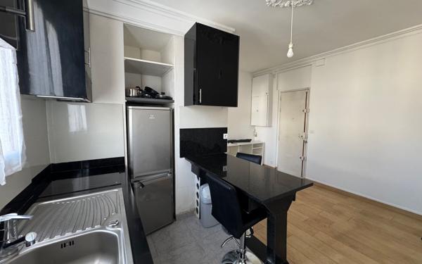 Appartement à louer    2 pièces •  Maisons-Alfort