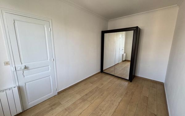 Appartement à louer    2 pièces •  Maisons-Alfort