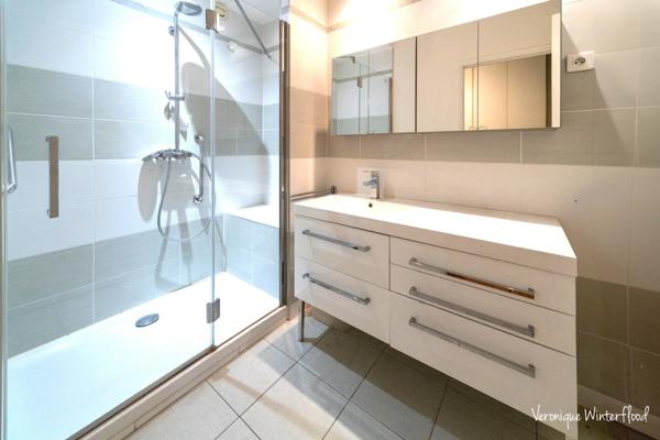 Appartement à vendre 4 pièces VERSAILLES (78)-3 chambres-101m²-balcon-cave-parking