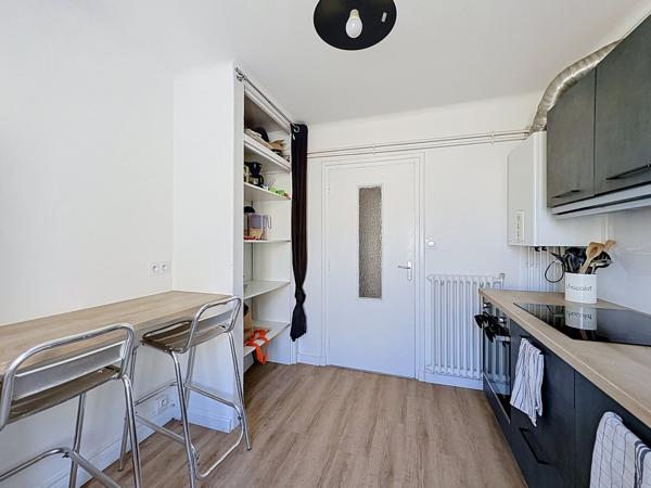 EXCLUSIVITÉ : À LOUER CHARMANT APPARTEMENT T4, MEUBLÉ