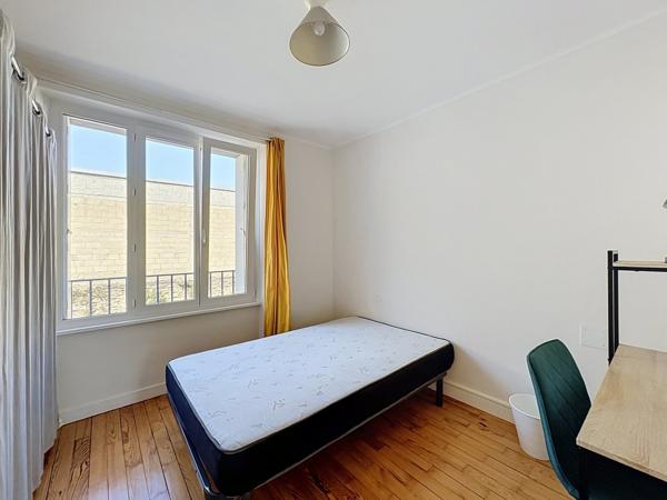 EXCLUSIVITÉ : À LOUER CHARMANT APPARTEMENT T4, MEUBLÉ