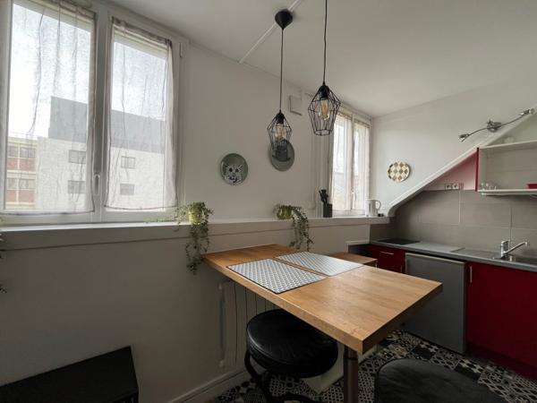 Studio rénové de 19 m² – Paris 11ᵉ, Rue Léon Frot