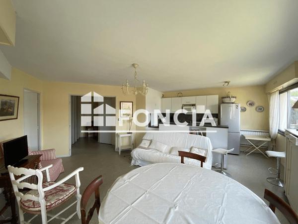 Location Appartement meublé 3 pièces 62.02 m² - 19 RUE PAUL EMILE VICTOR La Rochelle 17000