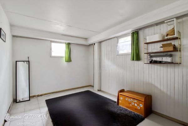 Maison à vendre - 5 pièces 123m2 - sous-sol complet et grand terrain