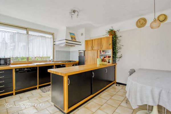 Maison à vendre - 5 pièces 123m2 - sous-sol complet et grand terrain