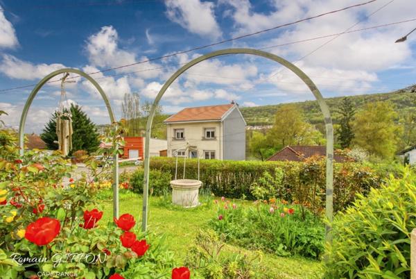 Maison à vendre - 5 pièces 123m2 - sous-sol complet et grand terrain