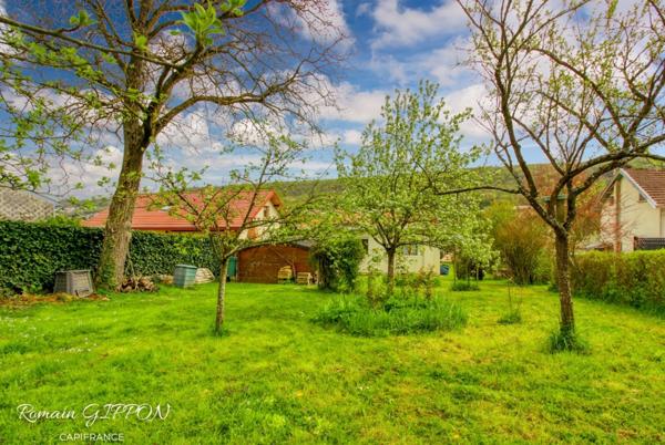 Maison à vendre - 5 pièces 123m2 - sous-sol complet et grand terrain