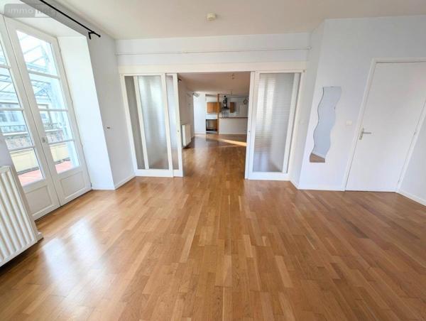 Appartement à vendre à Vichy dans l'Allier (03200), ref : 03019-146