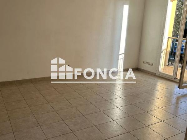 Location Studio 27.21 m² - 46 CHEMIN DE LA TOUR Brignoles 83170