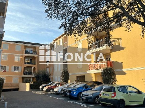 Location Studio 27.21 m² - 46 CHEMIN DE LA TOUR Brignoles 83170