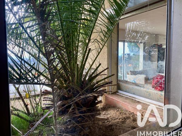 Maison à vendre 5 pièces 144 m² Saint-Hilaire-de-Lusignan