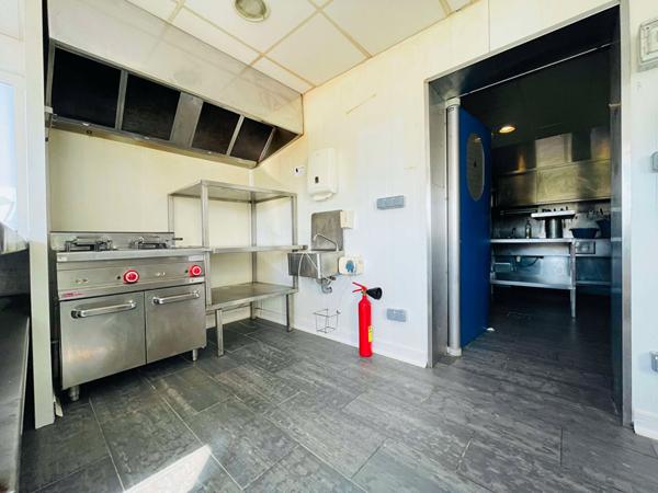 Local commercial Bar brasserie,restaurant Quend 207 m2