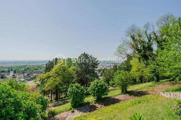 Maison de 241 m²
