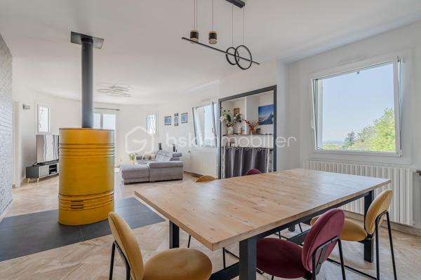 Maison de 241 m²