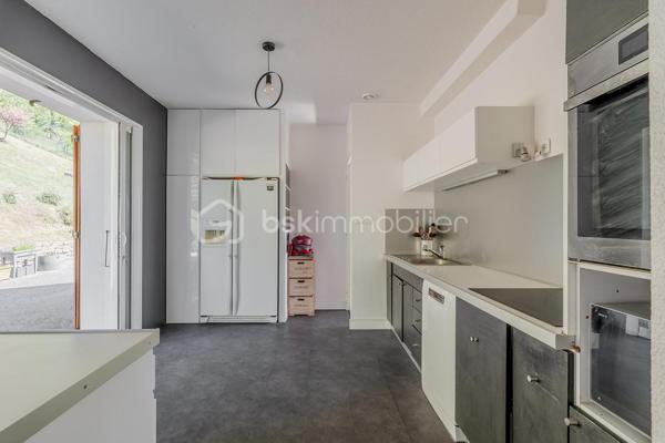 Maison de 241 m²