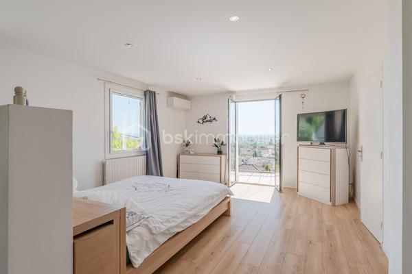 Maison de 241 m²