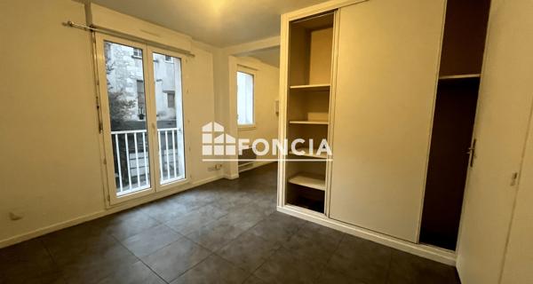 À vendre Appartement 2 pièces 28 m² - Tours 37000
