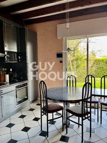 Maison d'architecte à THIL avec beaux volumes (environ 185 m²)