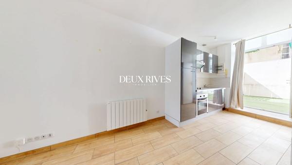 Sainte Anne , Très beau T2 avec 16m2 de terrasse privative