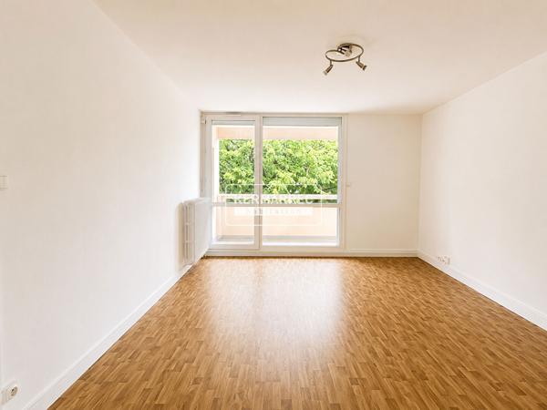 Appartement 3 pièces – 62 m² environ à Saint-Herblain (ref : 1946B)