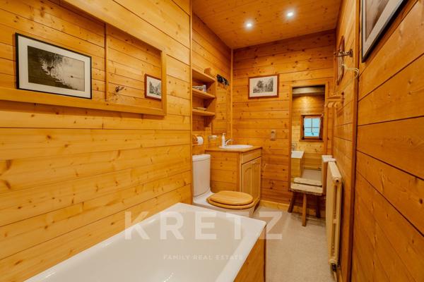 Ancienne ferme avec vue imprenable sur les montagnes au calme absolu sans vis-à-vis