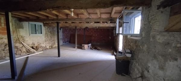 BELLE MAISON DE MAÏTRE  DANS SON ENVIRONNEMENT PRESERVE