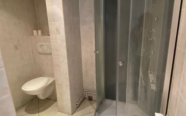 Appartement à louer    1 pièce • 45 m2 Metz