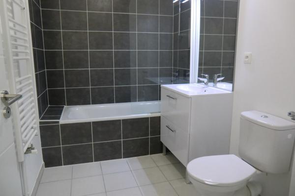 Maison 3 pièces de 60 m² avec jardinet à Luisant 28600