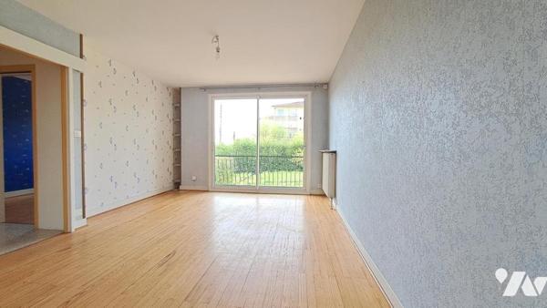 MAISON SUR SOUS SOL 3 CHAMBRES+BUREAU TERRASSE GARAGE