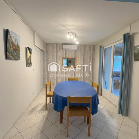 Maison de plain-pied, 4 chambres, véranda et piscine