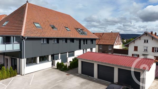 Appartement F4 à vendre  5 pièces - 89,32 m2 FRASNE - 25