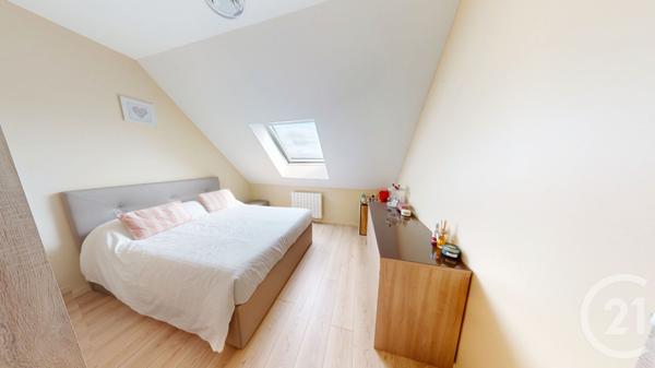 Appartement F4 à vendre  5 pièces - 89,32 m2 FRASNE - 25