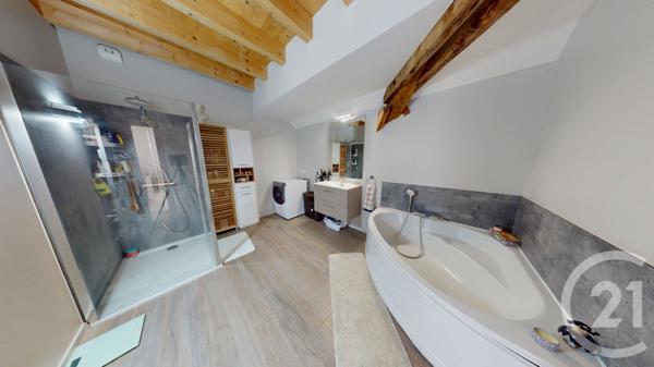 Appartement F4 à vendre  5 pièces - 89,32 m2 FRASNE - 25