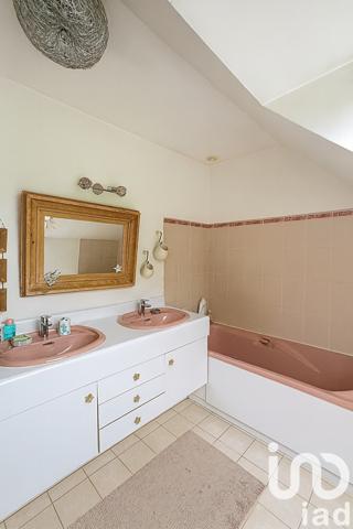 Maison à vendre 7 pièces 245 m² La Queue-en-Brie